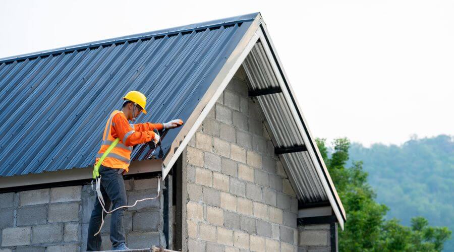 Professional gutter cleaning in Reynolds, ND